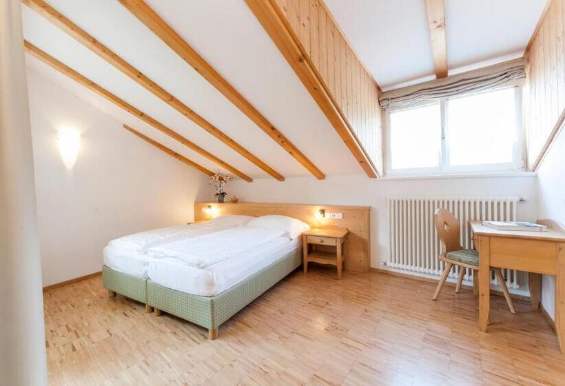 Общежитие Berggasthof Locanda Alpina Dorfner