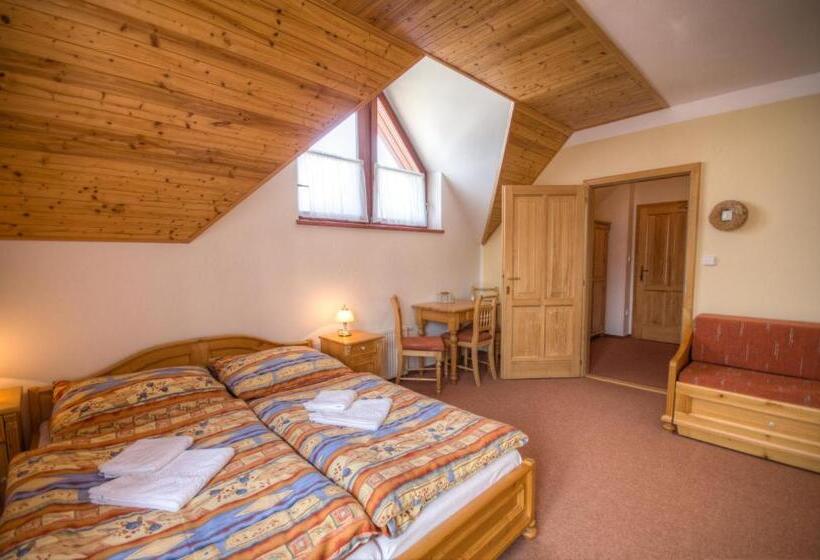 پانسیون Harrachovská Hacienda