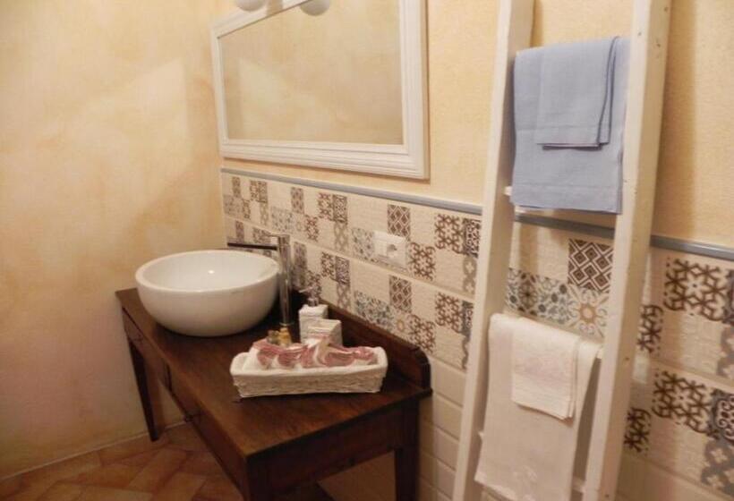 호텔 Agriturismo Sugheretello