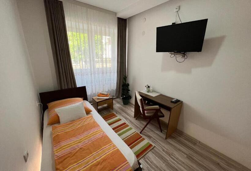 پانسیون Bezdan Guesthouse