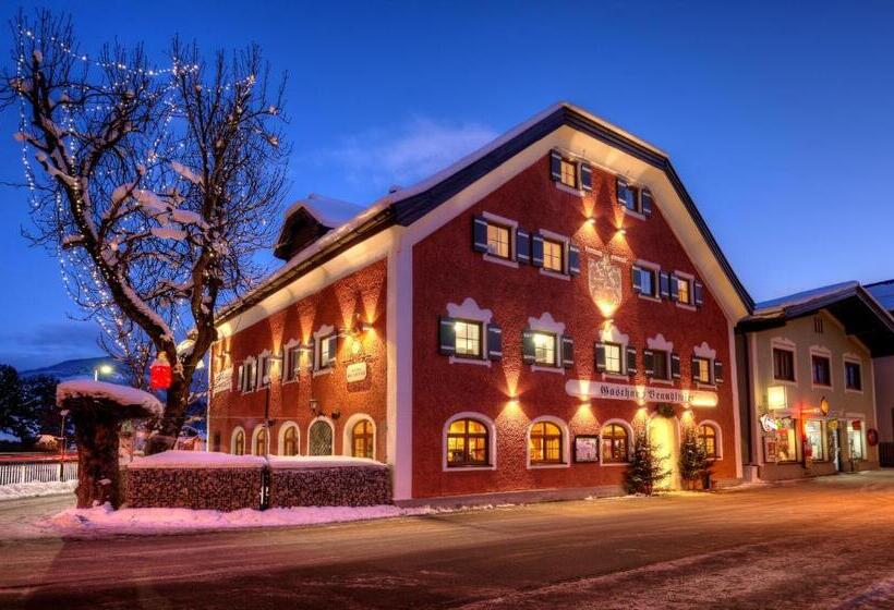 הוסטל Gasthaus Brandlwirt