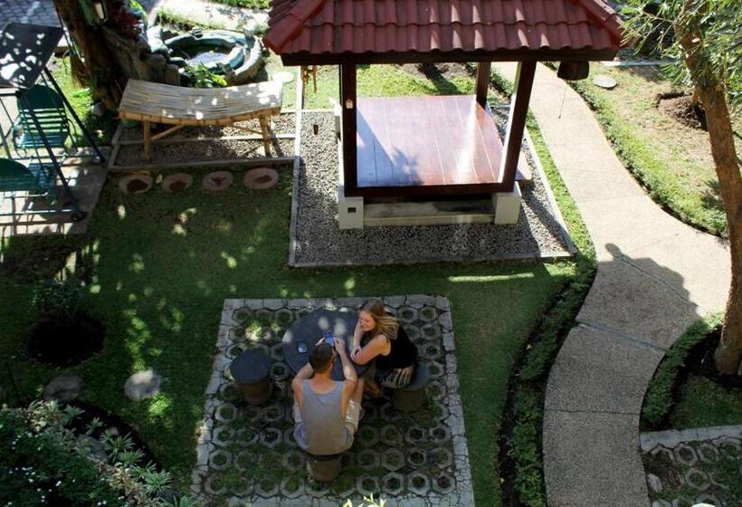 بنسيون Guest House Rumah Wahidin Syariah