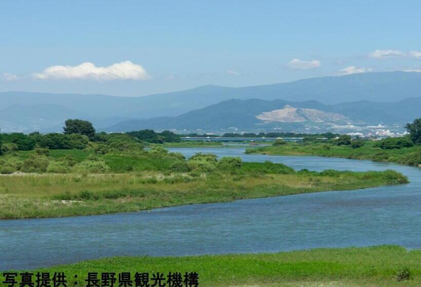 بنسيون Shioriya