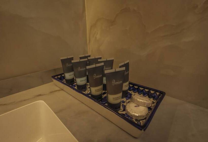 בית מלון כפרי Ankars Suites &
