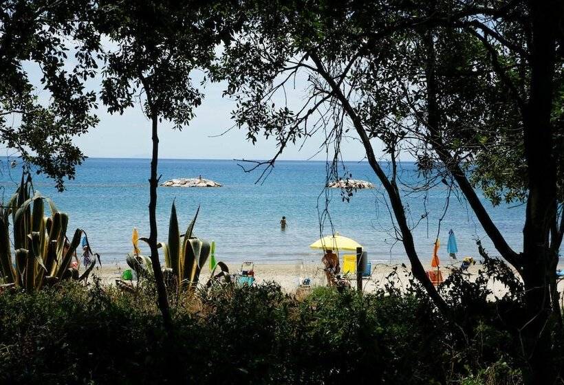 هتل I Cinque Pini