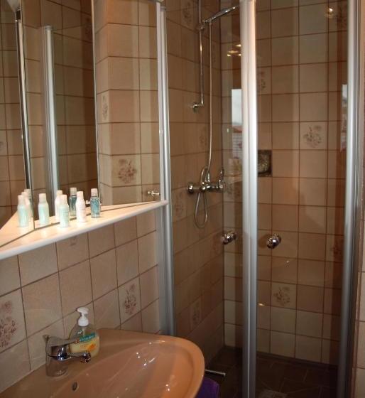 בית מלון כפרי Wildbachstuben