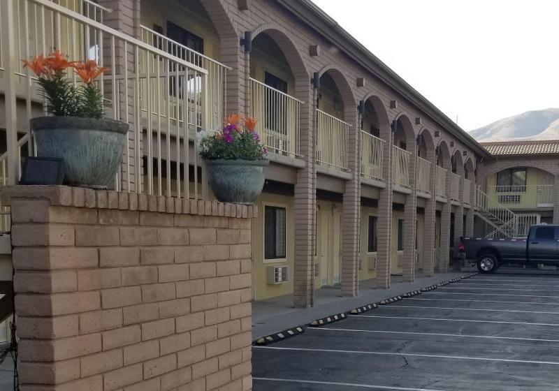 فندق على الطريق Days Inn By Wyndham Winnemucca