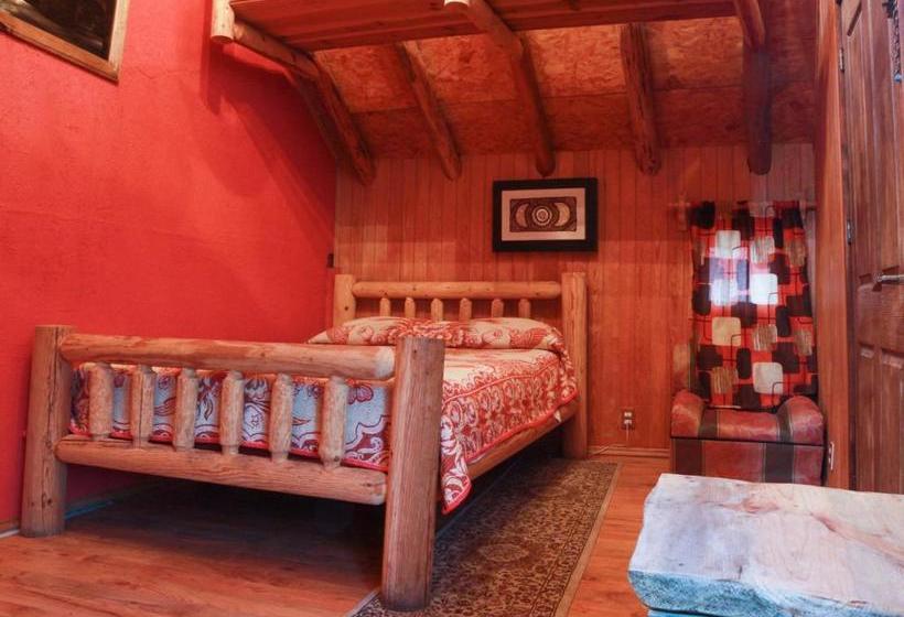 بنسيون Cabañas La Roca