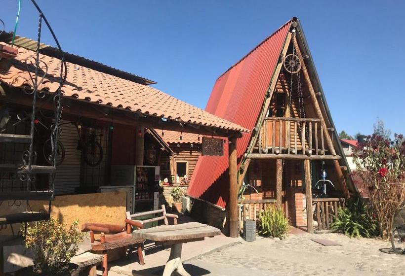 بنسيون Cabañas La Roca