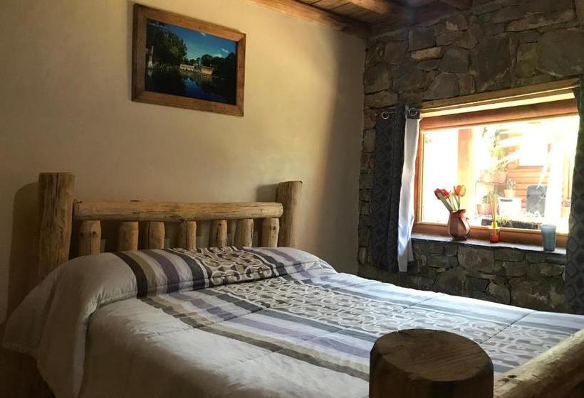 بنسيون Cabañas La Roca