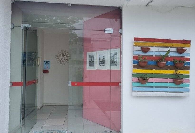 بنسيون Casa Da Esquina Pousada