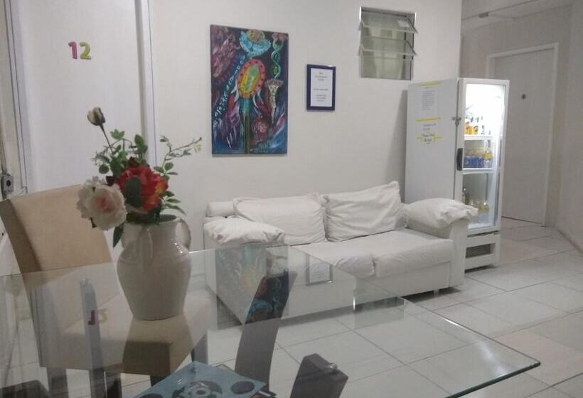 بنسيون Casa Da Esquina Pousada