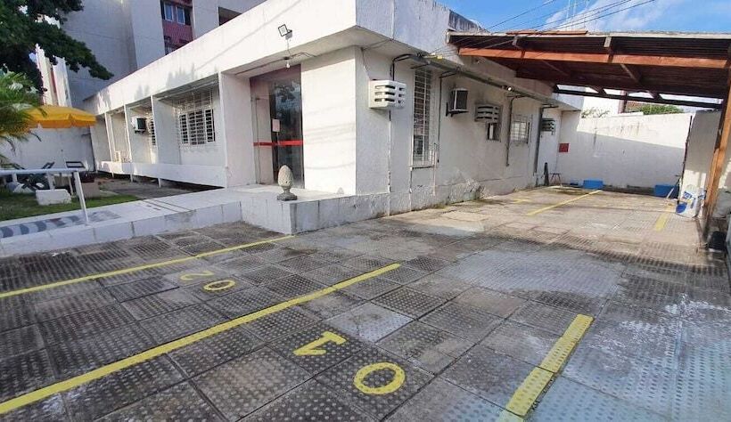 بنسيون Casa Da Esquina Pousada