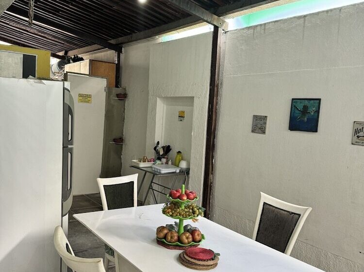 بنسيون Casa Da Esquina Pousada
