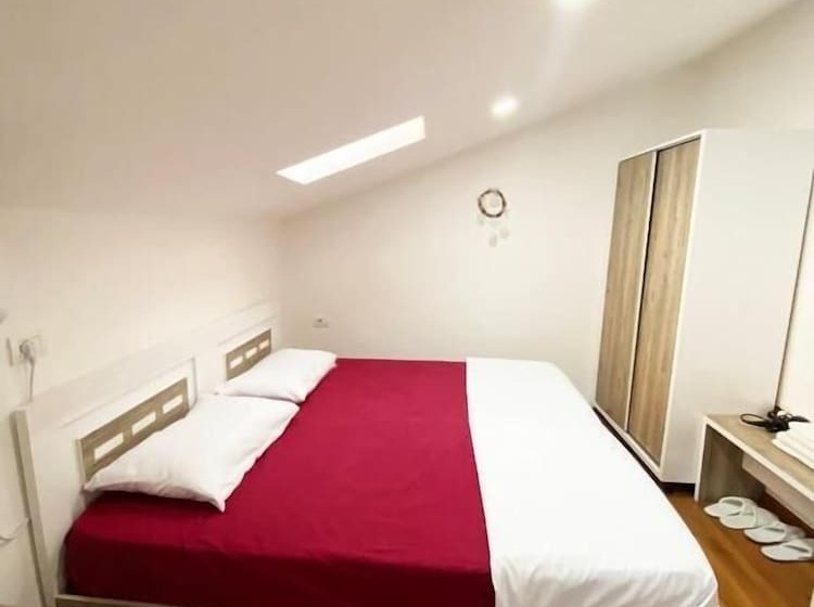 پانسیون Guest House Himaj