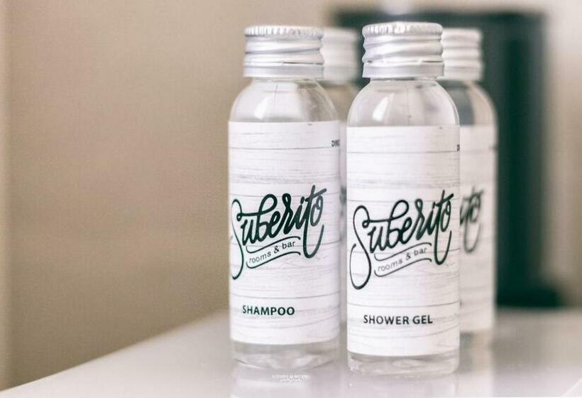 مبيت وإفطار Suberito Rooms&bar