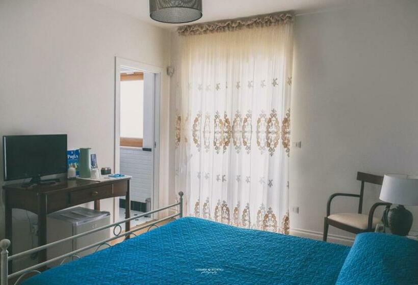 مبيت وإفطار Suberito Rooms&bar