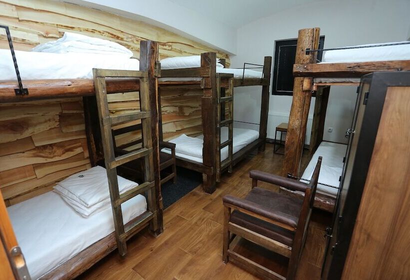 Casa De La Montaña   Adults Only   Hostel