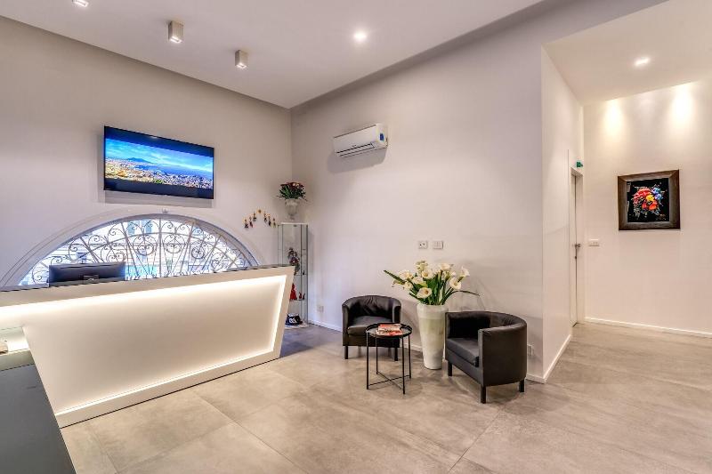 پانسیون Gallery Suite Naples