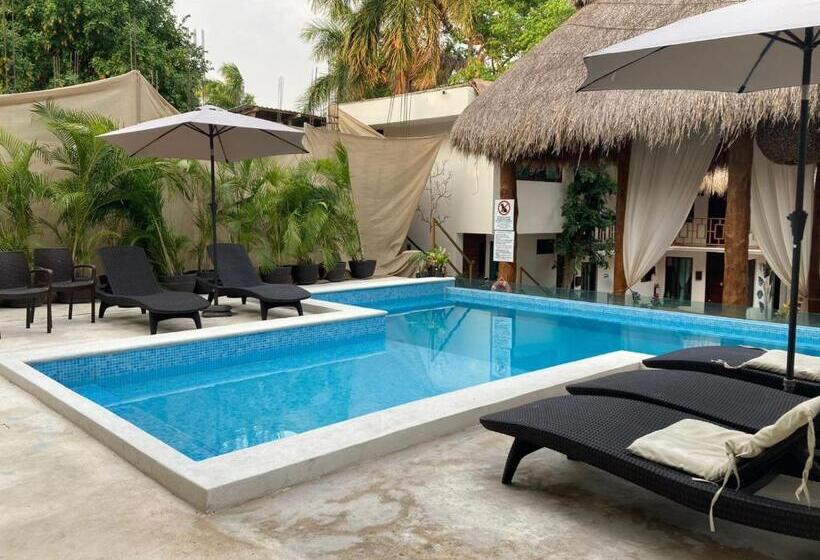 هتل Diosa Del Agua Bacalar