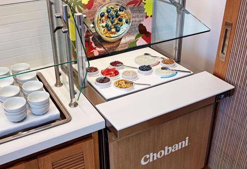 هتل Element Santa Clara