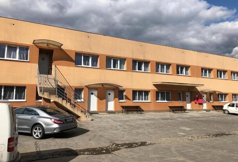 膳宿费 Apartments Stupava