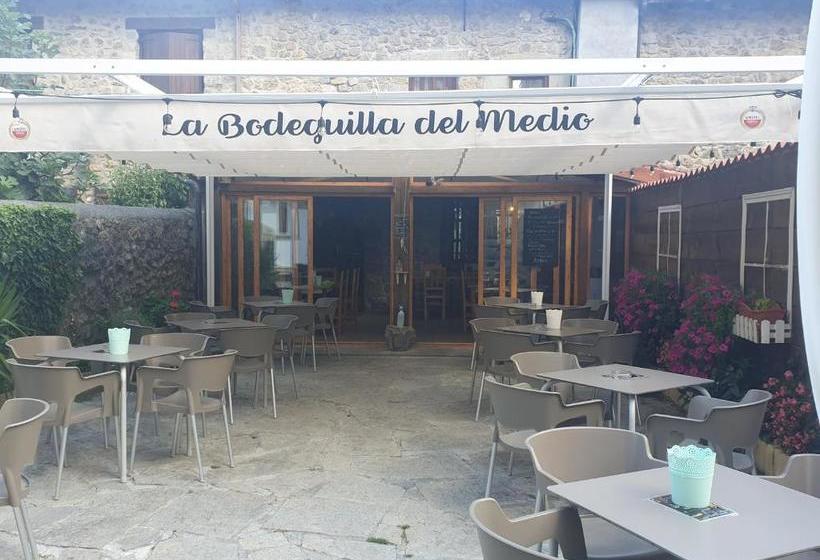 ユースホステル Hospedería Foramontanos