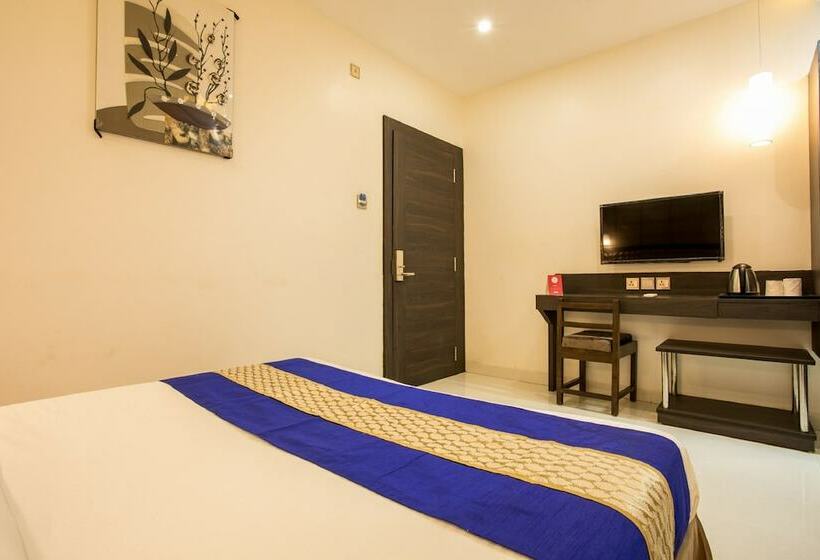 Отель Anroute Stays South Tukoganj