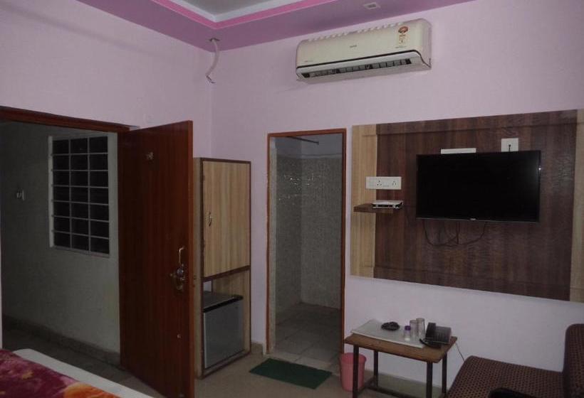 فندق Budget Accommodation Near Station Road