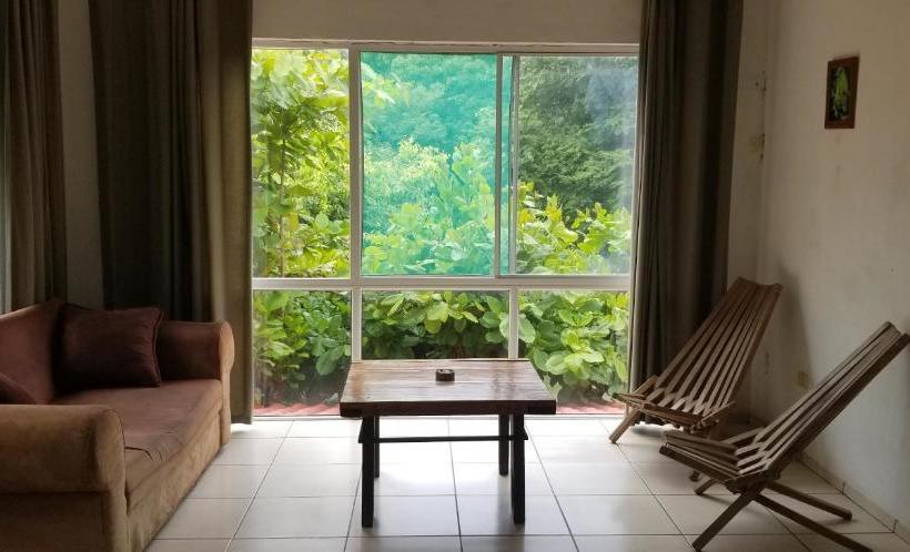 فندق صغير Hostal El Balsamo