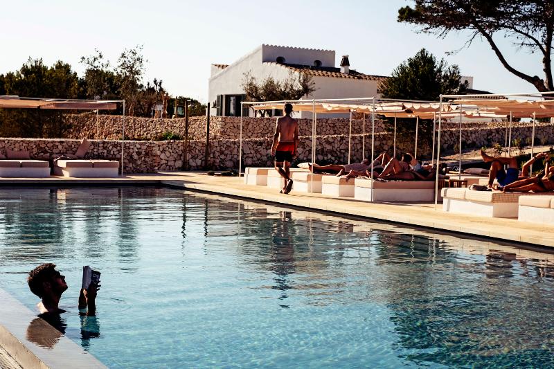 هتل Menorca Experimental
