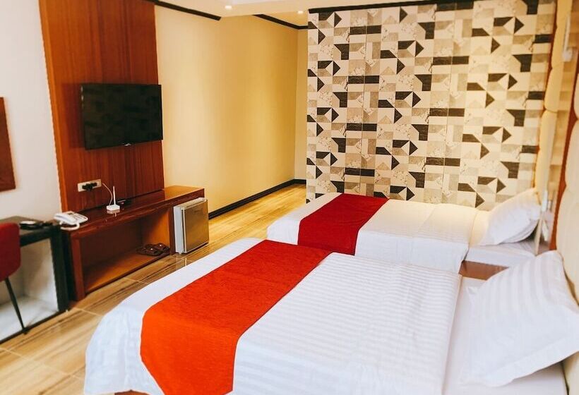 Starview Hotel And Resort