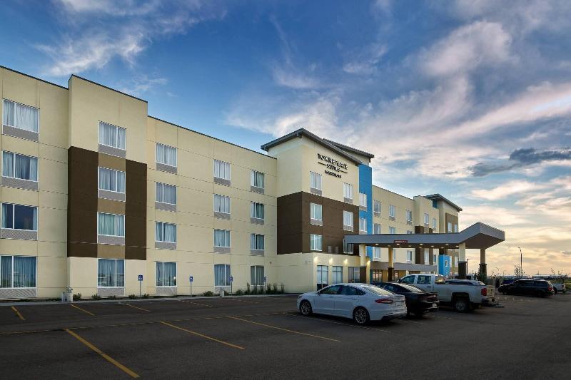 Отель Towneplace Suites By Marriott Edmonton Sherwood Park