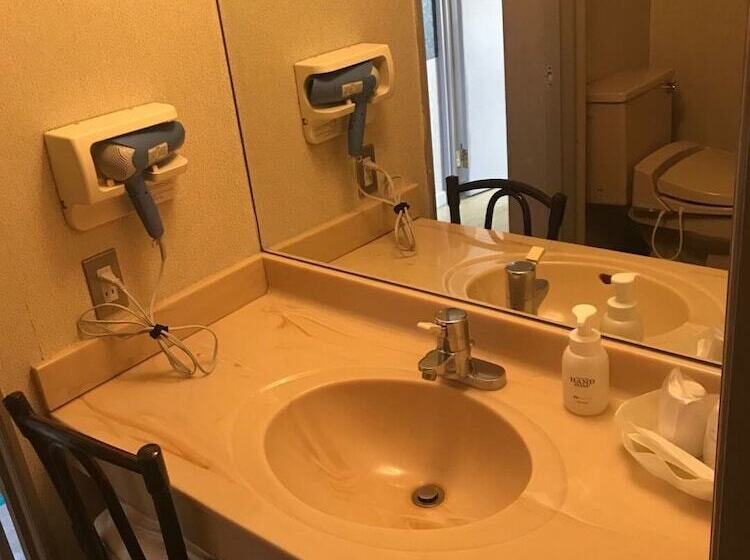 مبيت وإفطار Asia Hotel Kawaguchiko