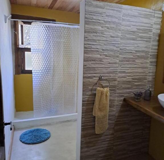 مبيت وإفطار Varuna  En La Casa De Nanda