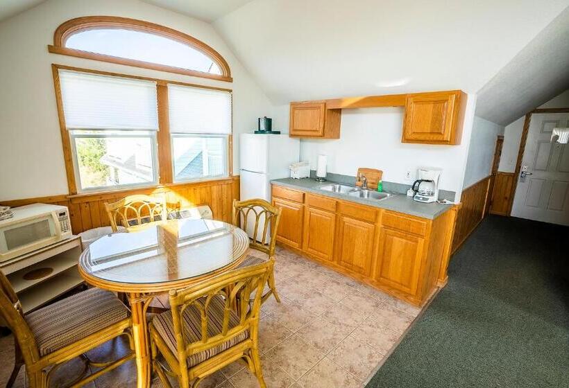 ホテル The Ocracoke Harbor Inn