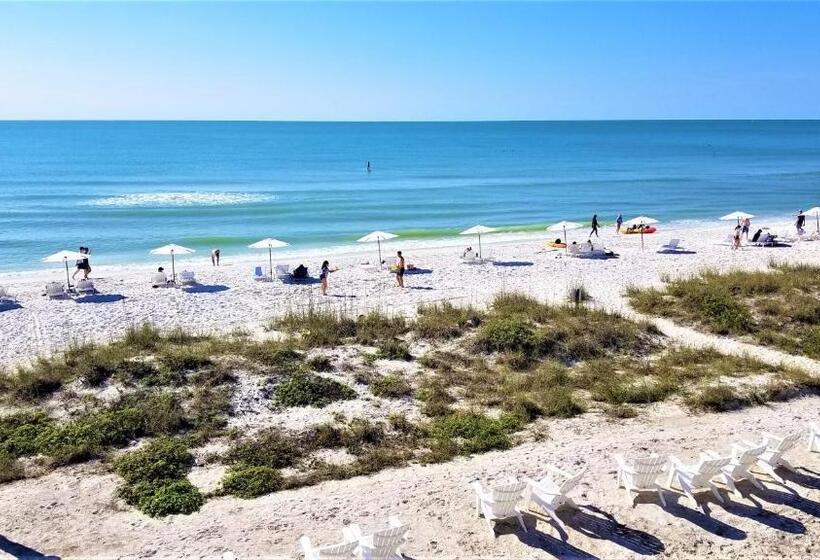 فندق Bali Hai Beachfront Resort And Spa