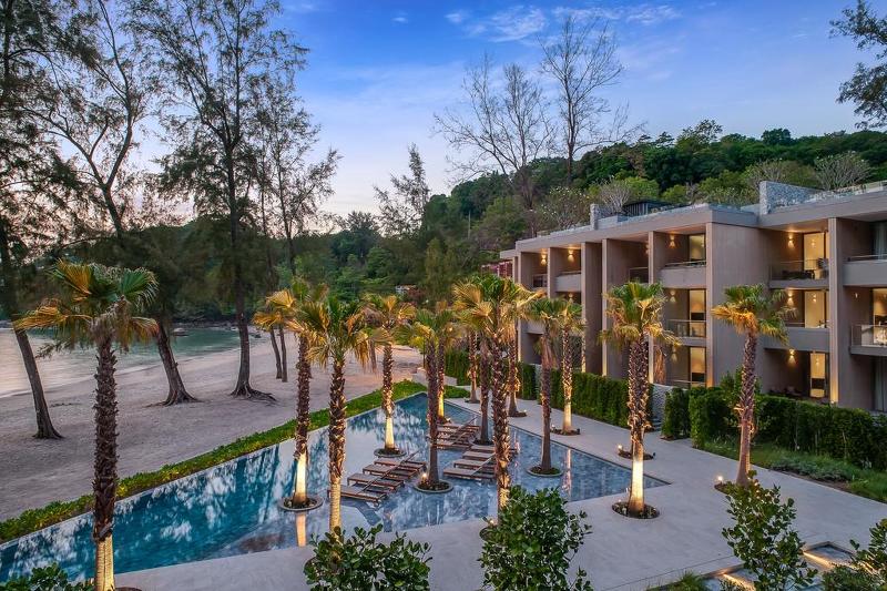 هتل Twinpalms Montazure Phuket Resort