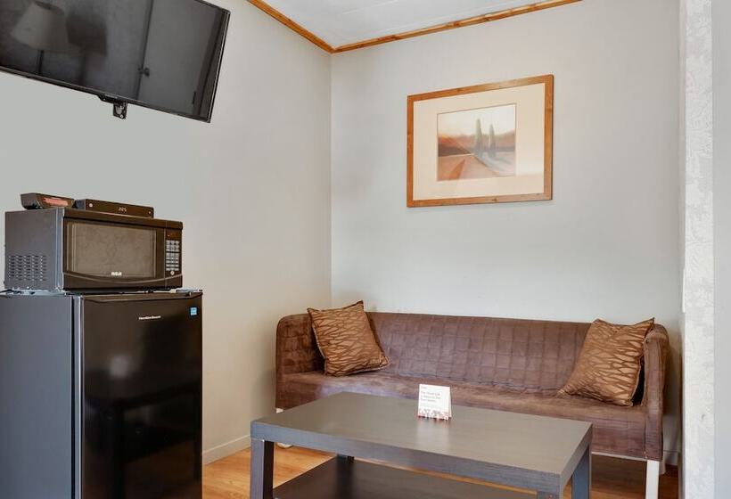 فندق على الطريق Bethel   Fort Macleod, Ab