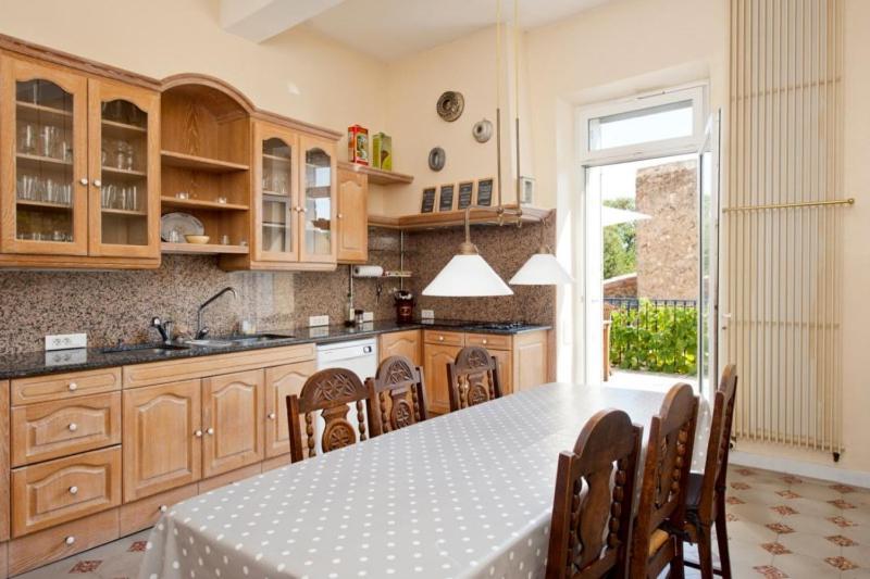 ベッドアンドブレックファースト Butterworth Manoir