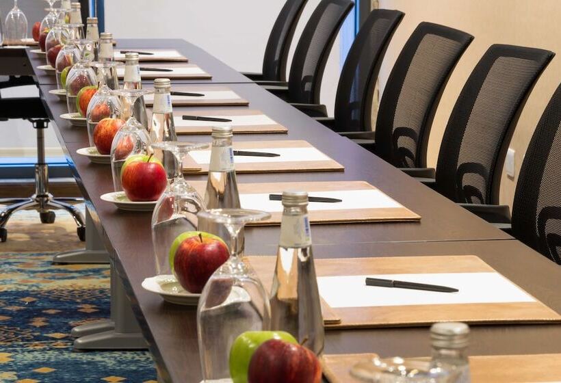 هتل Naviti Warwick Dammam