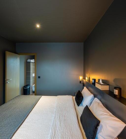 汽车旅馆  M Otel E40