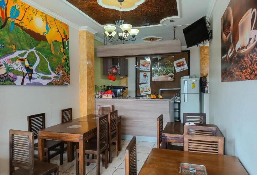 تختخواب و صبحانه Real Amazónico