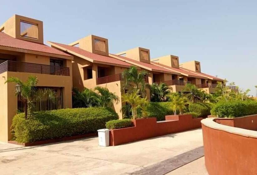 Bed and Breakfast Pride Resort & Convention Centre
