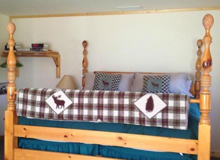 فندق صغير Inn On The Beartooth B&b
