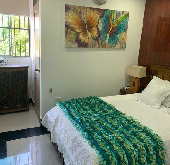 هتل Boutique Campanario Del Rio