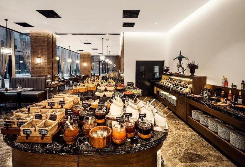 בית מלון כפרי Doubletree By Hilton Kocaeli