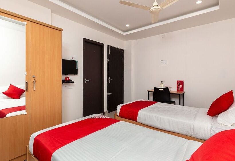 Super Hotel O Valasaravakkam Near Chandra Metro Mall