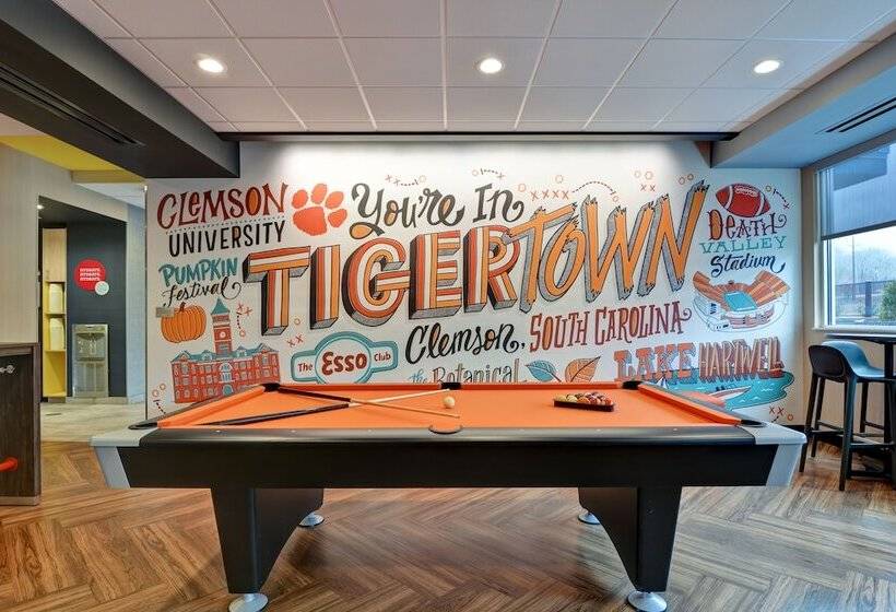 בית מלון כפרי Tru By Hilton Seneca Clemson