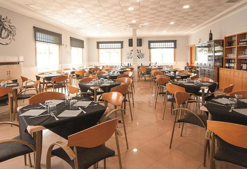 פנסיון Hostal Los Batallones